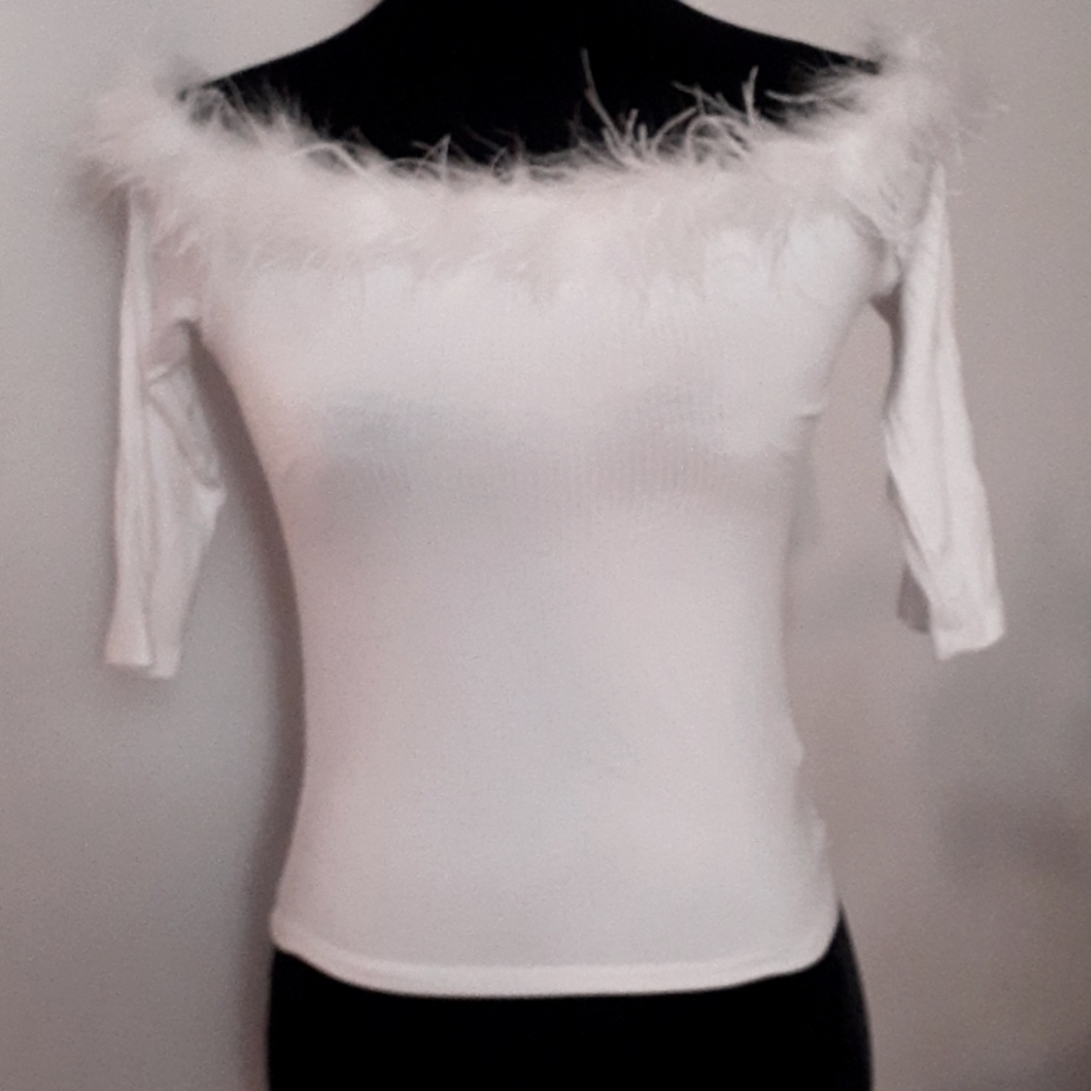 Forever 21 white shirt size medium